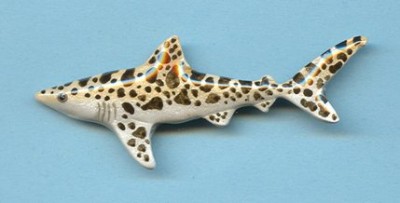leopard-shark-hand-painted-jewelry-yellow-white-brown-f504.jpg
