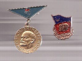 Pioneri DDR.jpg
