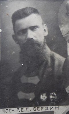3046770814_4.jpg