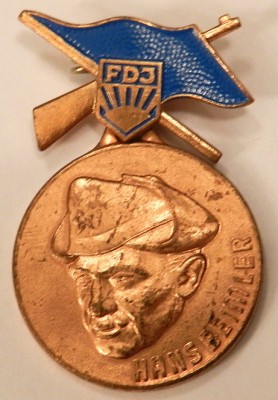 Hans Beimler_MEDAL+Av.JPG