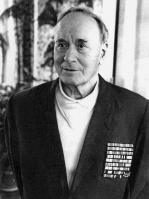 serov_i_a_80.jpg