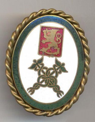 должностной знак офицера таможенной службы Финляндии.jpg