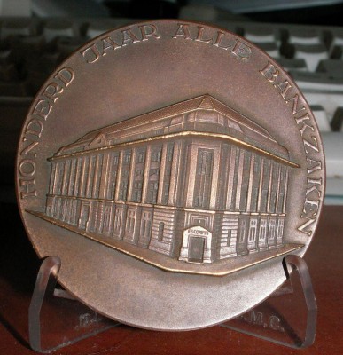 bank 001.jpg