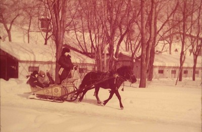 14 В детском зимнем городке.jpg