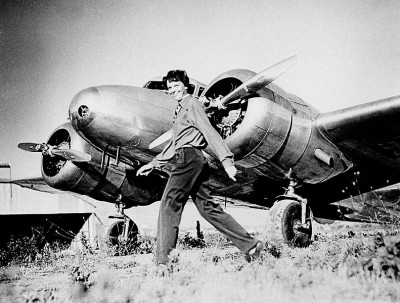 791px-Earhart_and_electra.jpg