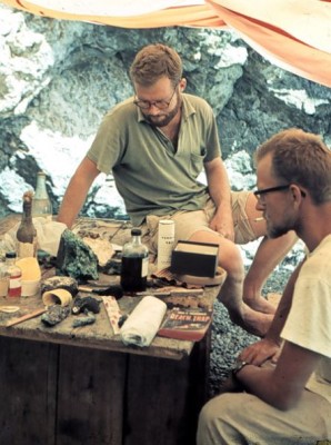 Peter_and_George_at_Cape_Gelidonya.jpg