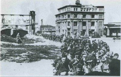 1942.jpg