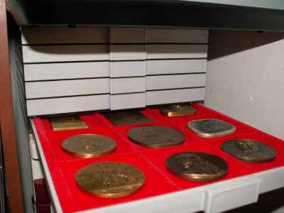 coin-ru%20004.jpg