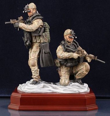 special-forces-combat-swimmer-frogmen-pair-painted-HP4m-1.jpg