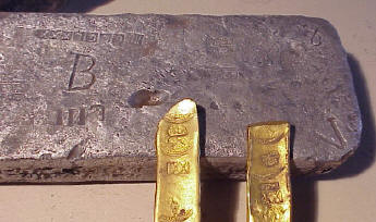 silvergoldbars.jpg