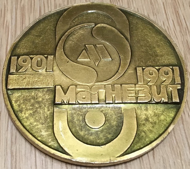 56731855 01.jpg