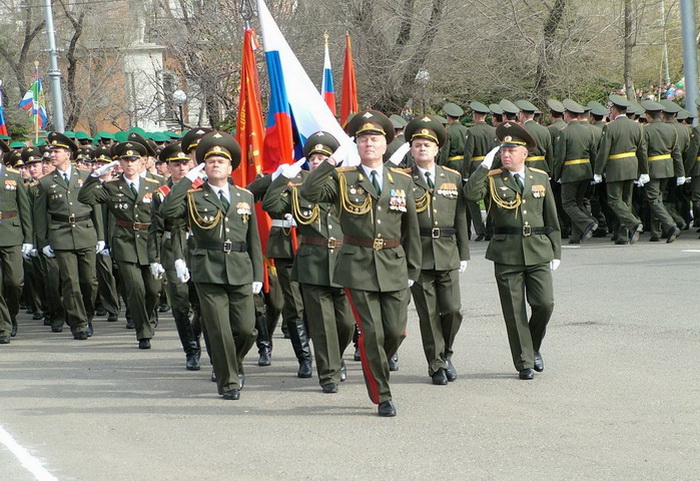 последний парад училища в Оренбурге.2008г..jpg