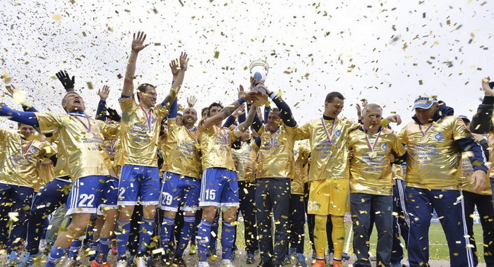 Газовик чемпион фнл 2015-2016.jpg