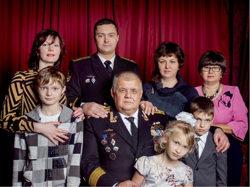 Новохатский-Семья.jpg