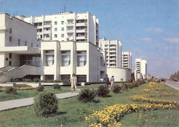 09 Евпатория. Проспект Победы а.jpg
