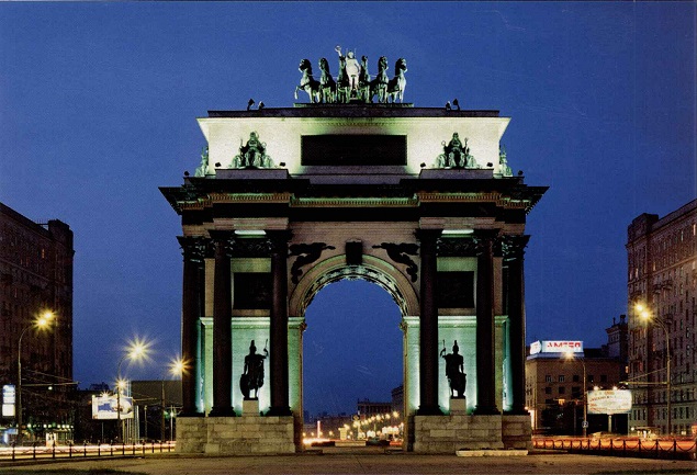 13 Триумфальная арка в честь победы в войне 1812 года а.jpg