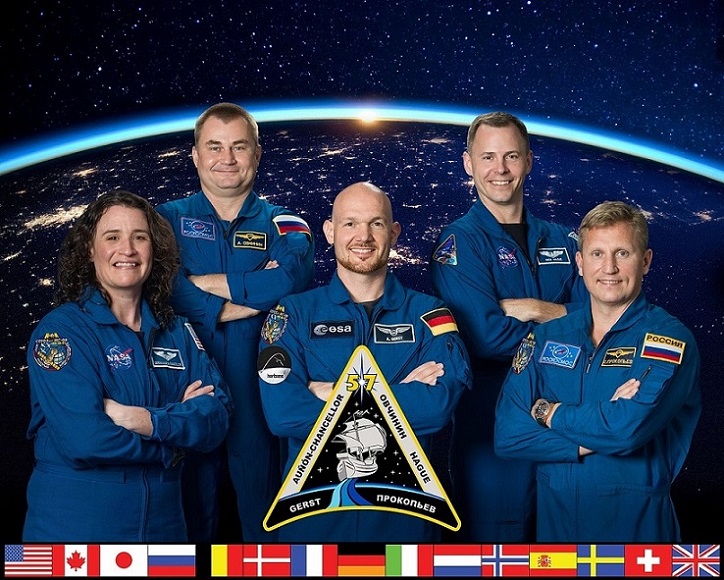1280px-Expedition_57_crew_portrait.jpg