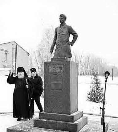 преображенка.пам.карамзину.jpg