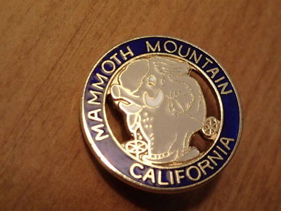 SKI-RESORT-HAT-PIN-Souvenir-Travel-Snowboard-Skiing-MAMMOTH-MOUNTAIN-CALIFORNIA.jpg