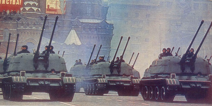 10 50 лет СА, 1968. Военный парад на Красной площади. Зак. 251 а.jpg