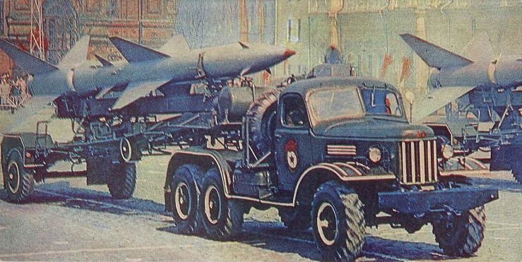 13 50 лет СА, 1968. Военный парад на Красной площади. Зак. 176 а.jpg