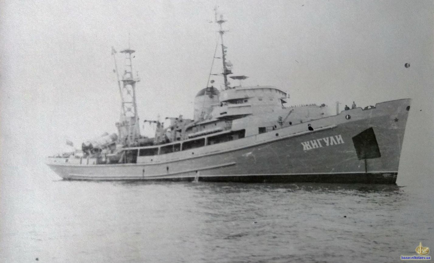 1607-SS-25-ZHiguli.jpg