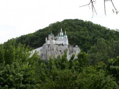 Svyatogorsk_lavra.jpg
