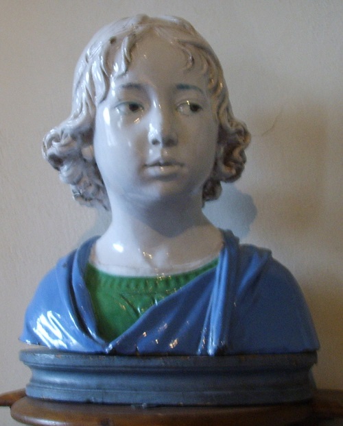 Andrea_della_robbia,_fanciullo_01.JPG