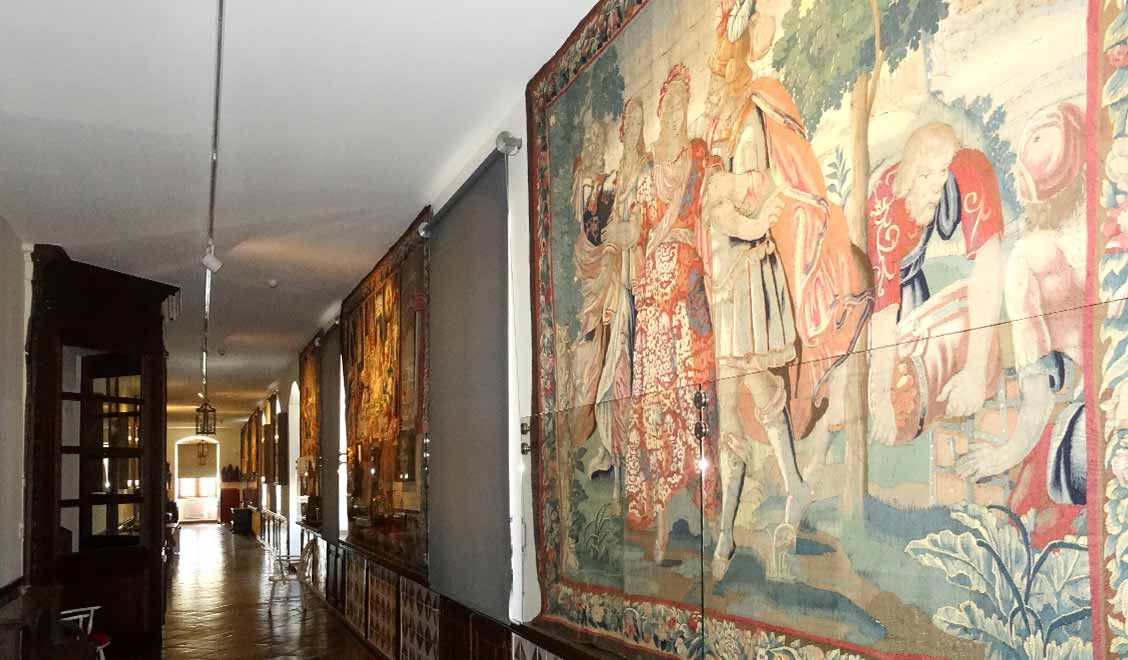 schloss_innen_02.jpg