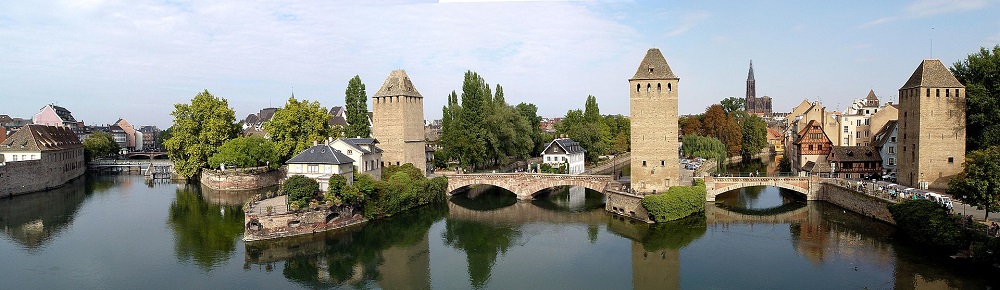 1920px-Strasbourg_-_Ponts_Couverts_vus_de_la_terrasse_panoramique.jpg