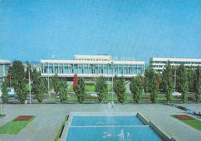 004.jpg