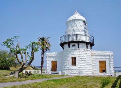 Rokkosaki Lighthouse2.jpg