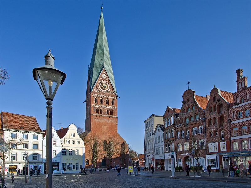 Kirche_St_Johannis_Lueneburg.jpg