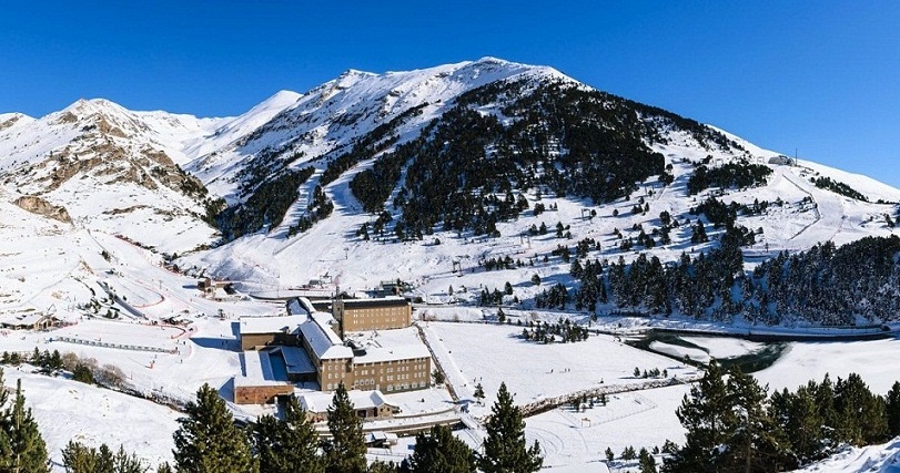 vall-nuria-winter.jpg