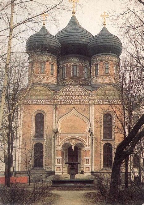 06 Москва 1990. Покровский собор в Измайлове. Западный фасад а.jpg