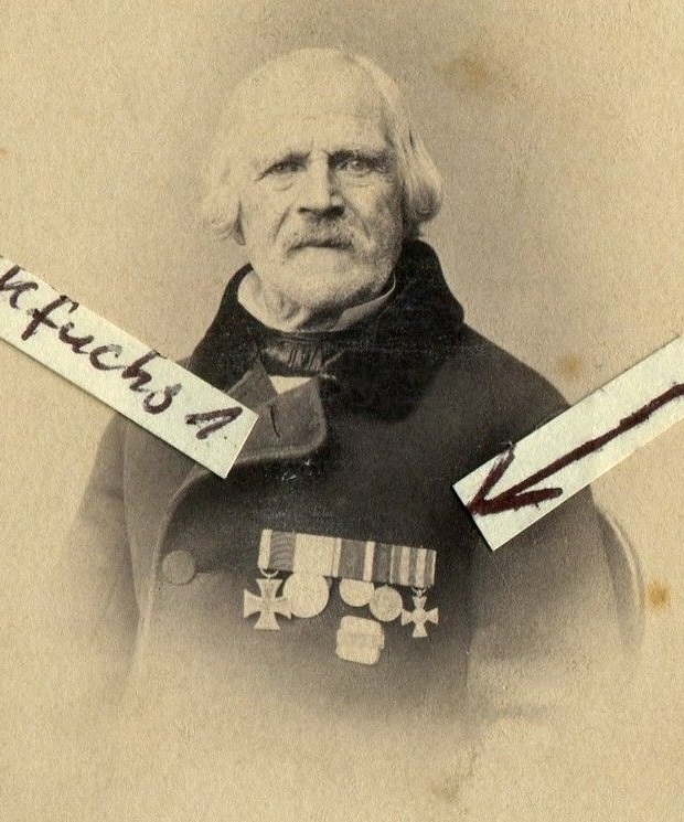 1813-3.jpg