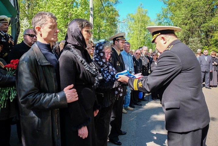 Чернавина-флаг ВМФ.jpg