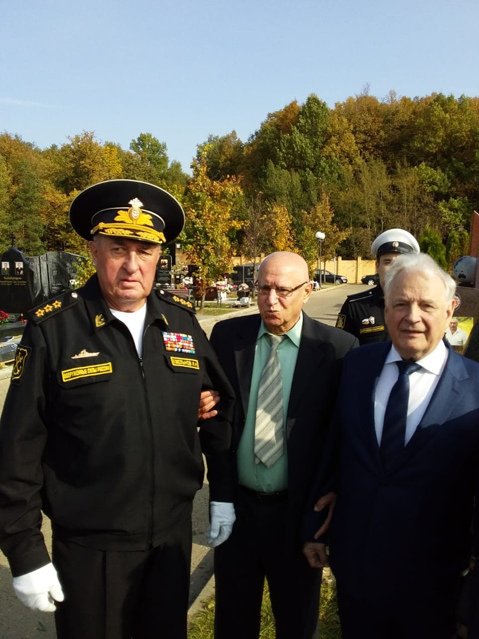 Троек кладб..jpg