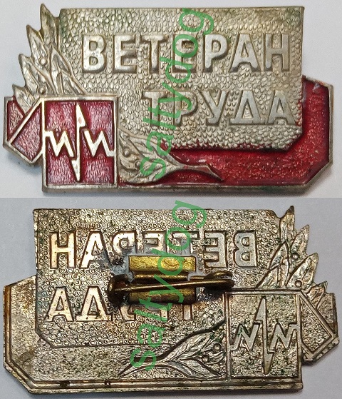 218387693.jpg