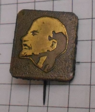 81270090.jpg
