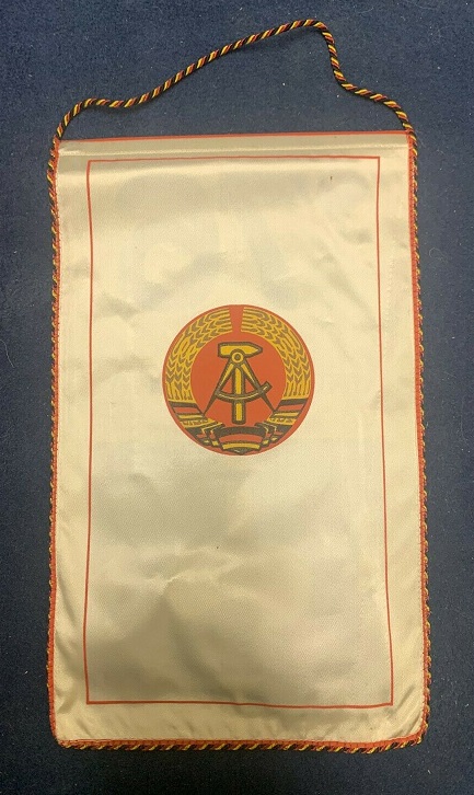 1976(1).jpg