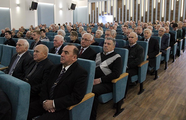 Горохов-Малахит.jpg