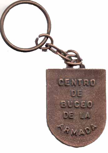 3 Buceadores  de la Armada 12 - Llavero CBA Escafandra(Cara B).JPG