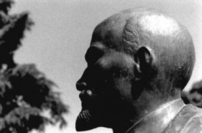 Lenin-Cavriago.jpg (10.7 КБ) 7468 просмотров Lenin-Cavriago.jpg