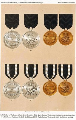 Militair-Ehrenzeichen_Medaillen.jpg