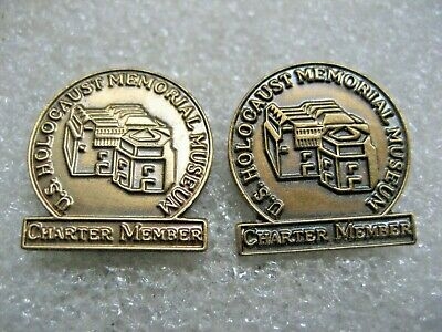 Vintage-Pin-US-Holocaust-Memorial-Museumlot-of-2.jpg