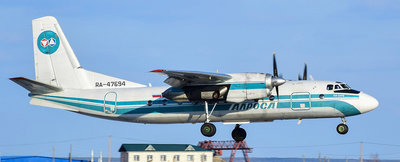 Ан-24 47694 (2).jpg