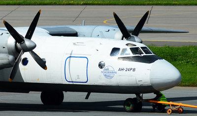 Ан-24, 47800 (3).jpg