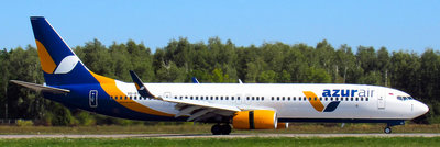 Boeing 737-900ER VQ-BYO.jpg