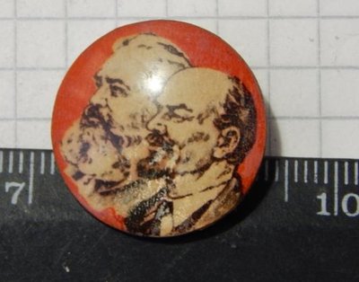 29_znachok_v_i_lenin_i_k_marks.jpg